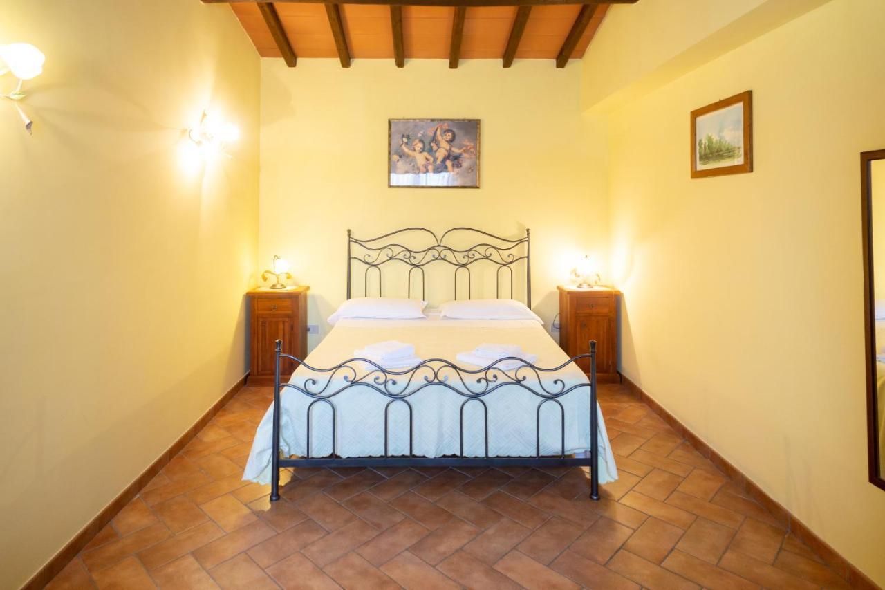 Agriturismo Casale Del Contadino Больсена Екстер'єр фото